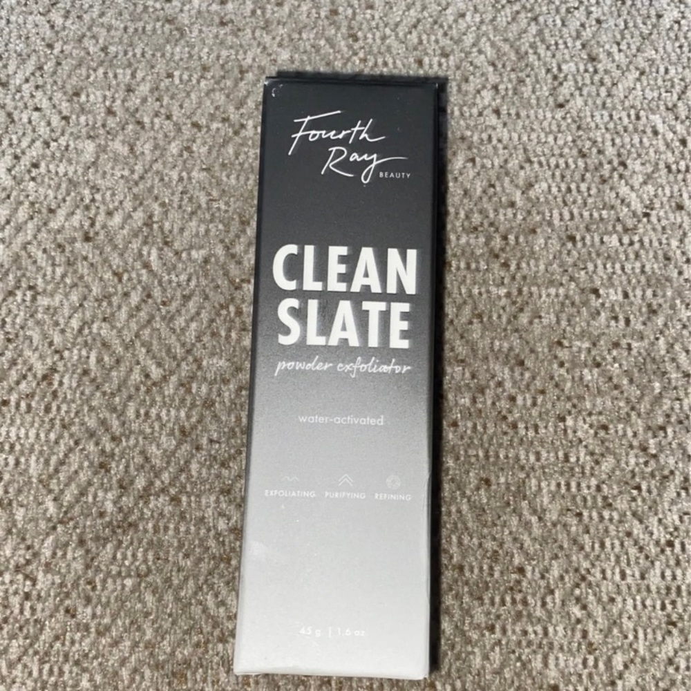 Clean Slate Powder exfolaitor Fourth Ray